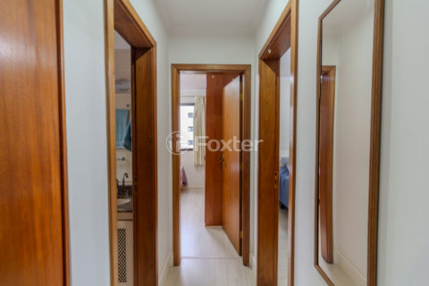 Image 9 - 1033135