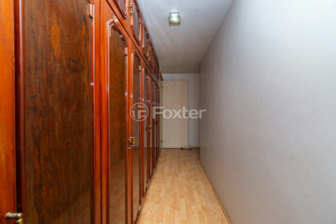 Image 33 - 1033155