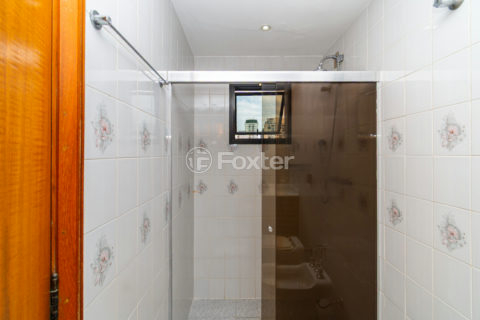 Image 30 - 1033155