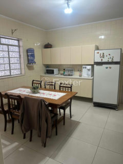 Image 9 - 1033161