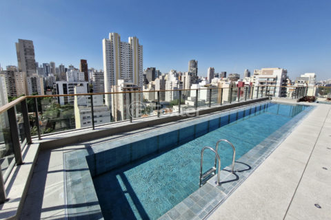 Image 9 - 1033174