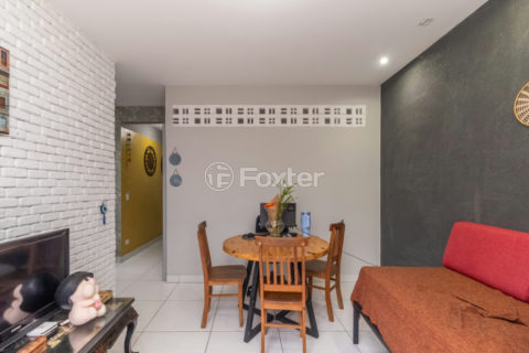 Image 2 - 1033177