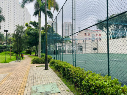 Image 47 - 1033179