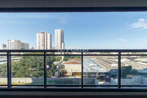 Image 30 - 1033182