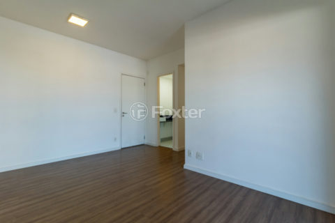 Image 17 - 1033182