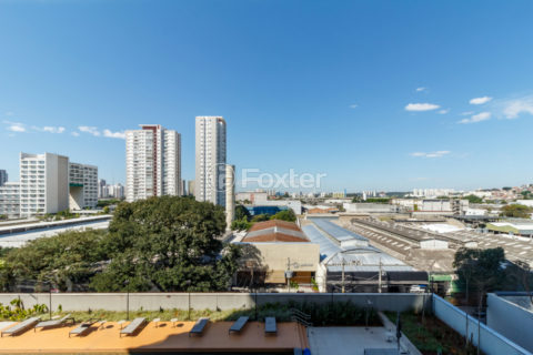 Image 21 - 1033182