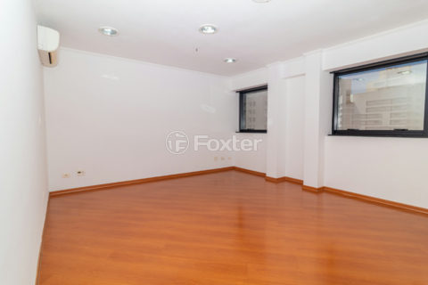 Image 7 - 1033194