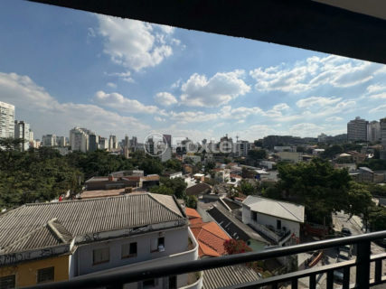 Image 3 - 1033195