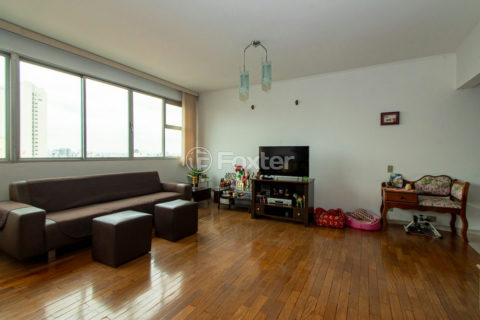 Image 3 - 1033196