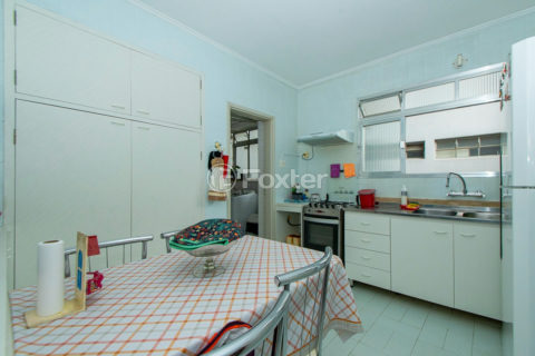 Image 13 - 1033196