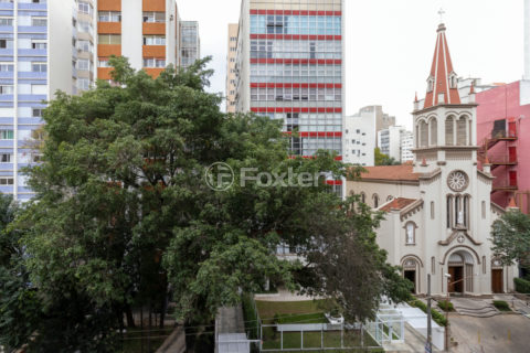 Image 21 - 1033209