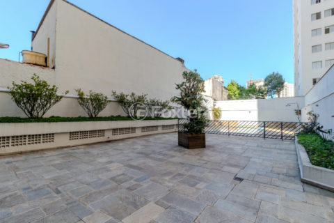 Image 22 - 1033240