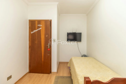 Image 33 - 1033249