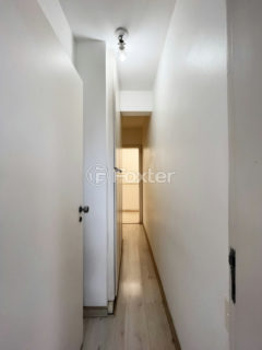 Image 33 - 1033255