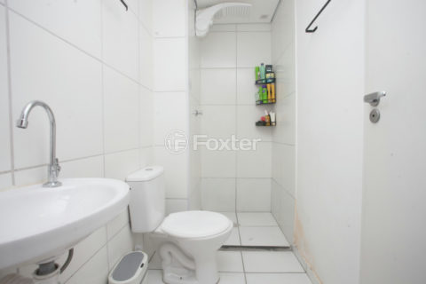 Image 33 - 1033256