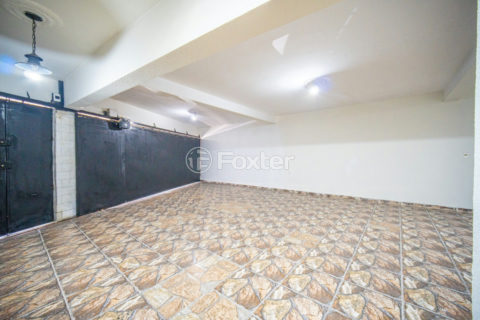 Image 37 - 1033260