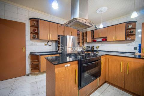 Image 31 - 1033260