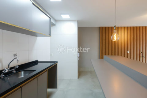 Image 25 - 1033270