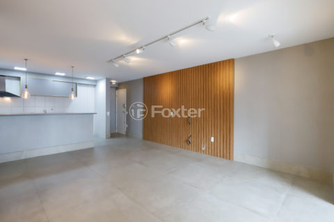Image 1 - 1033270