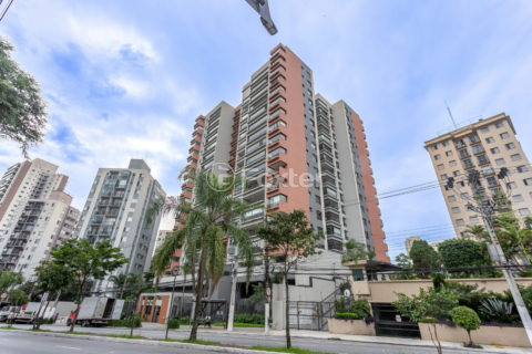 Image 47 - 1033271