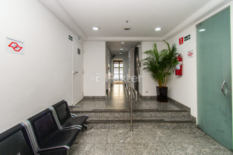Image 24 - 1033276