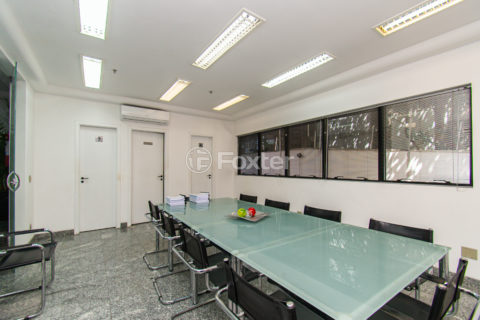 Image 27 - 1033276