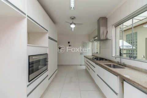 Image 34 - 1033294