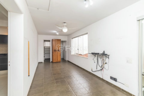 Image 22 - 1033294
