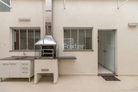 Image 39 - 1033294