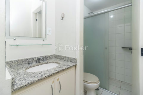 Image 7 - 1033311
