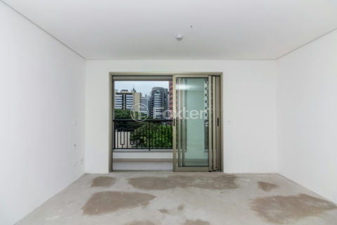 Image 9 - 1033313
