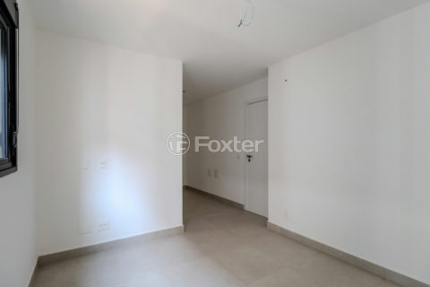 Image 27 - 1033316