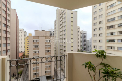 Image 8 - 1033317