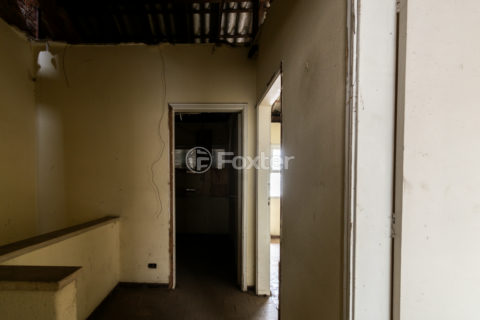 Image 25 - 1033318