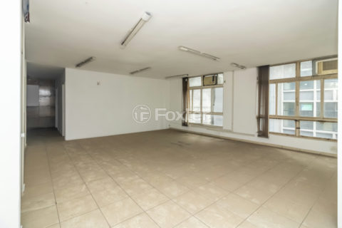 Image 4 - 1033323