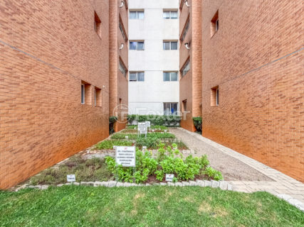 Image 42 - 1033325