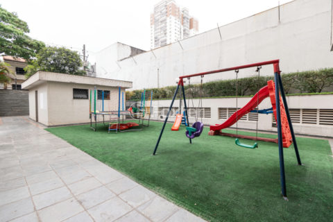Image 30 - 1033330