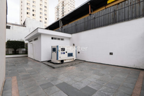 Image 37 - 1033330