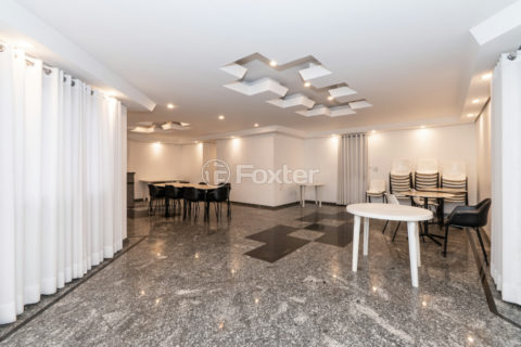 Image 34 - 1033330
