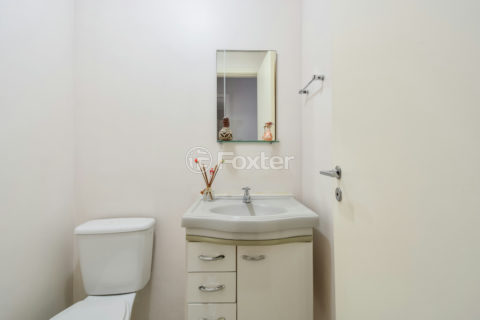 Image 35 - 1033337
