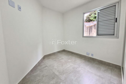 Image 17 - 1033341