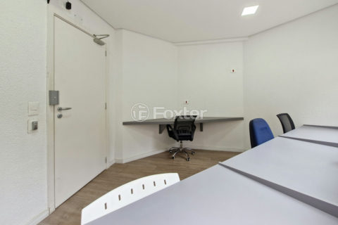 Image 36 - 1033341