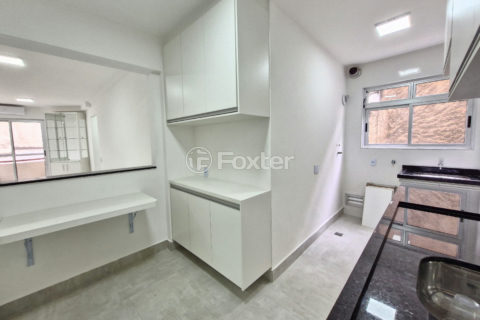 Image 29 - 1033341