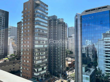 Image 4 - 1033343