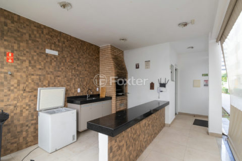Image 42 - 1033344