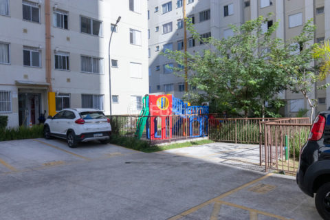 Image 40 - 1033344