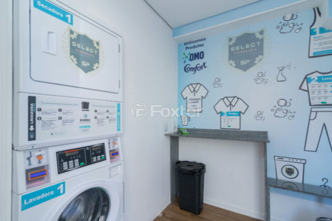 Image 44 - 1033344