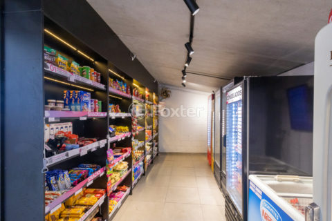 Image 48 - 1033344