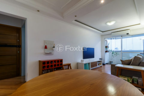 Image 7 - 1033360