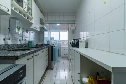 Image 14 - 1033360
